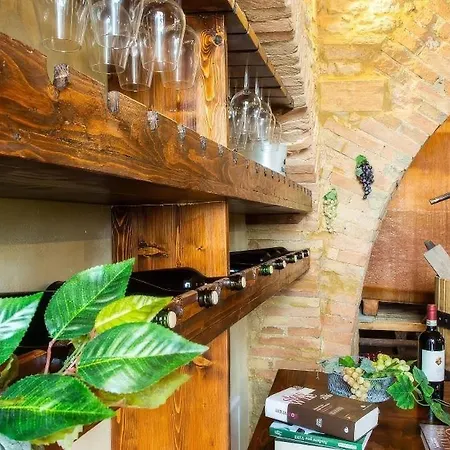 Luxury Podere Colonica- Privacy, Exclusive View Villa Volterra